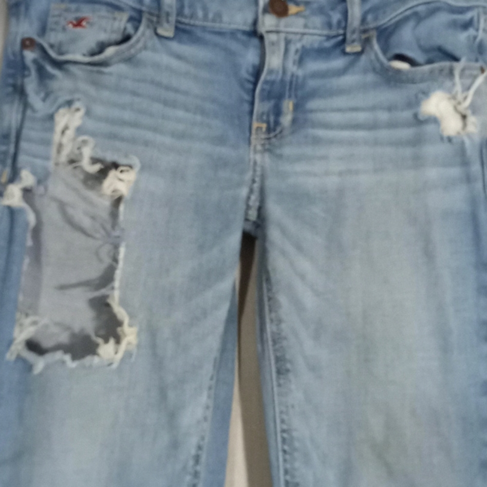Hollister women's sz 1R distressed jeans (961) - Picture 3 of 9